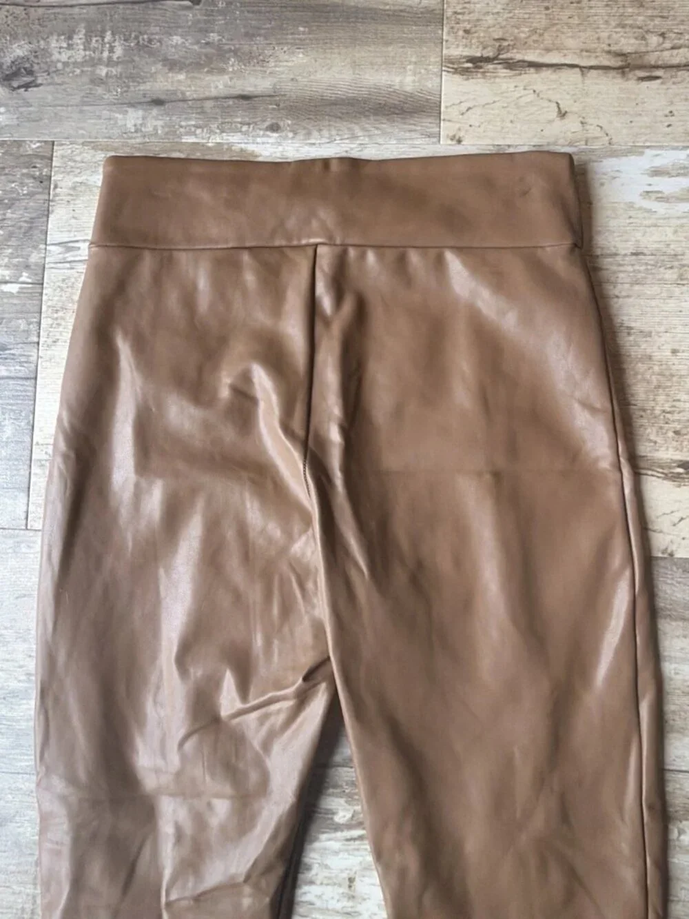 Abercrombie & Fitch beige various pull